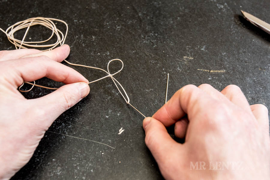 how to thread a needle for sewing leather