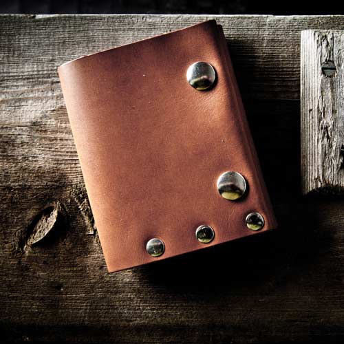 leather wallets with snap closure