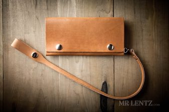 brown trucker wallet with leather belt loop chain