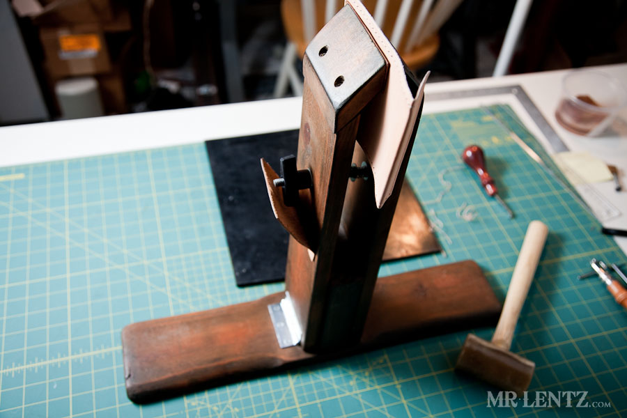 LeatherCardWalletTut_0085