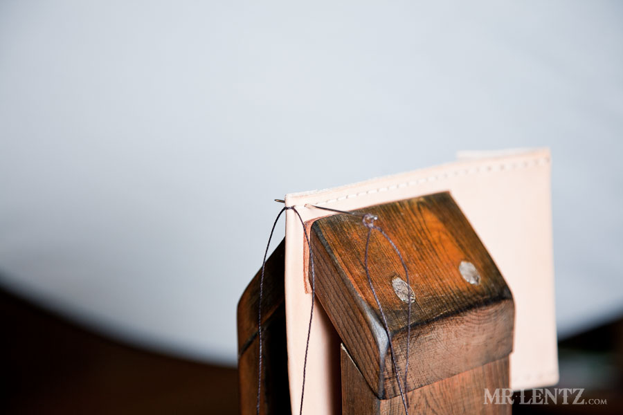 LeatherCardWalletTut_0100