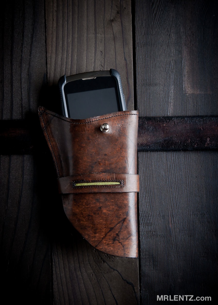 PhoneHolster03_0070.jpg