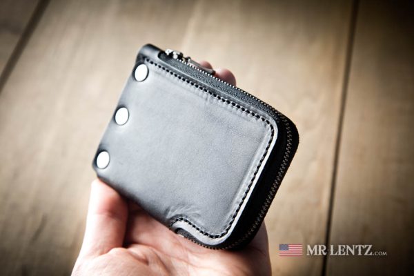 zipper wallet in black color usa made