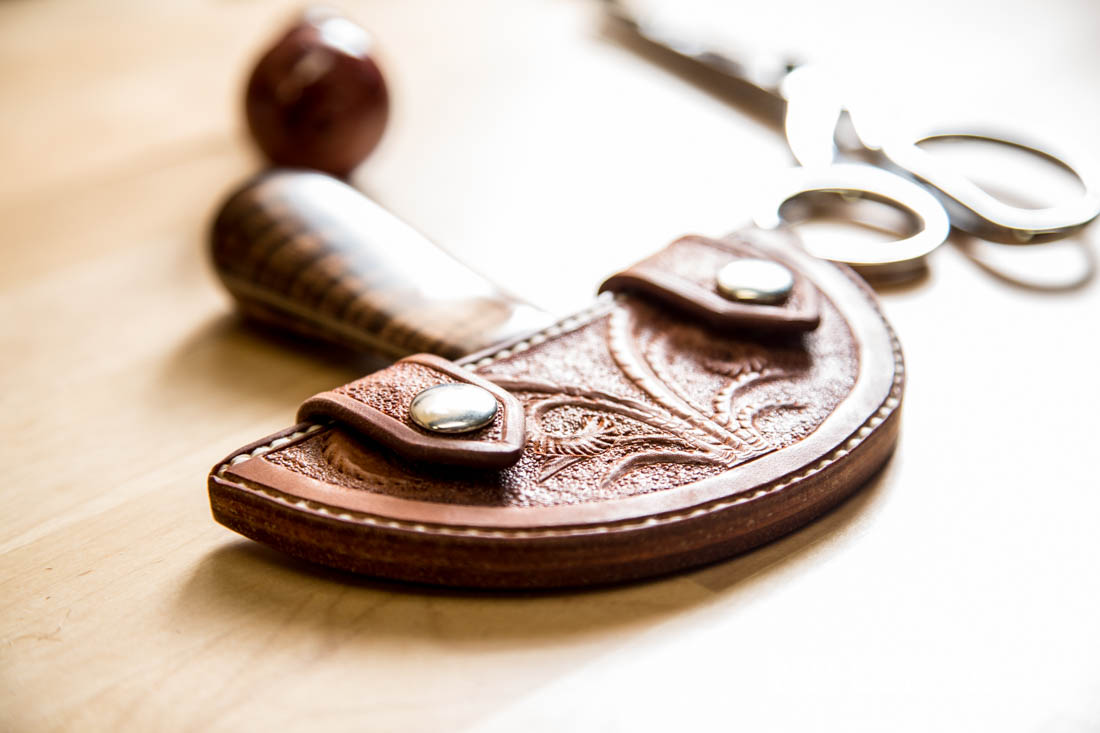 round knife sheath with snaps