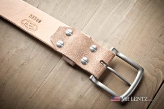 back of wide roughout gun belt