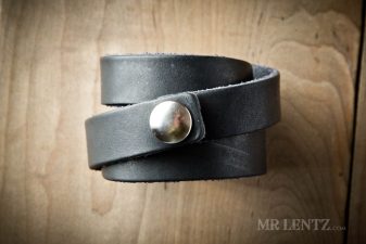 black triple wrap cuff